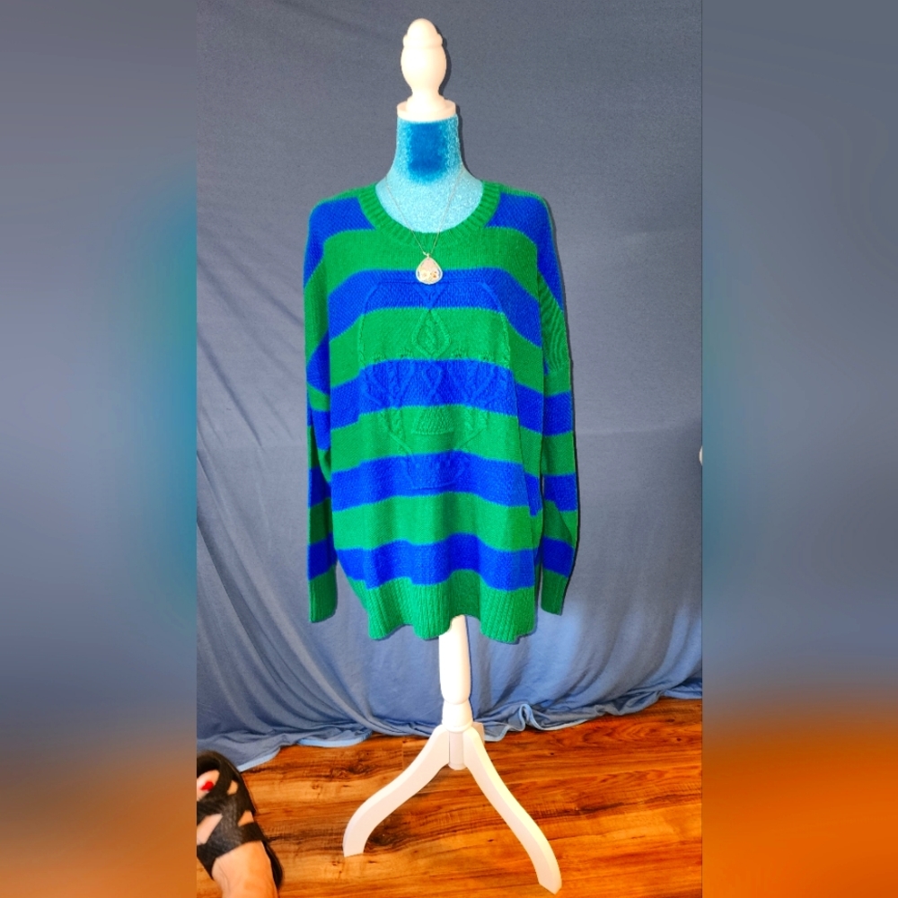 Torrid sweater